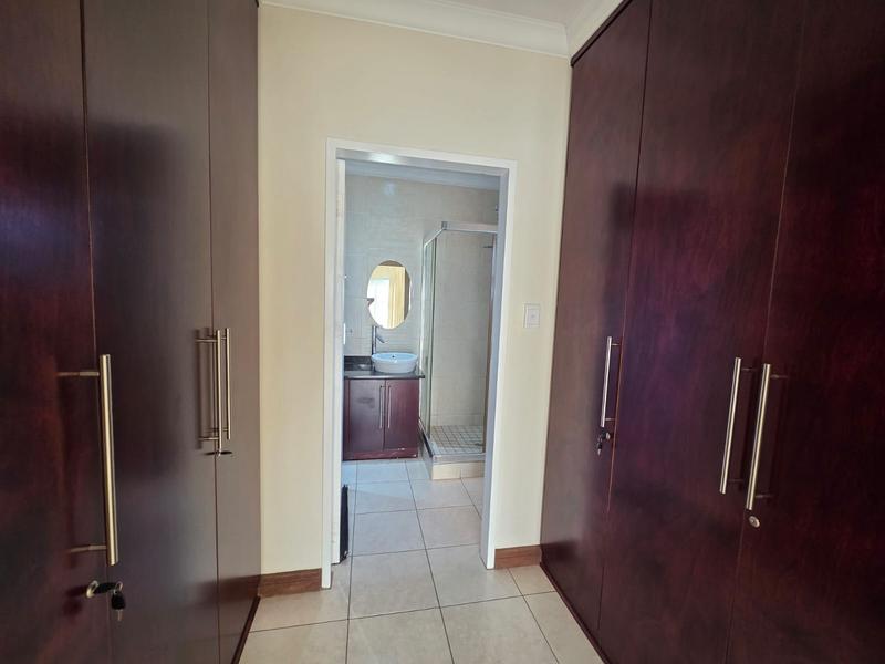3 Bedroom Property for Sale in Gateway Manor North West